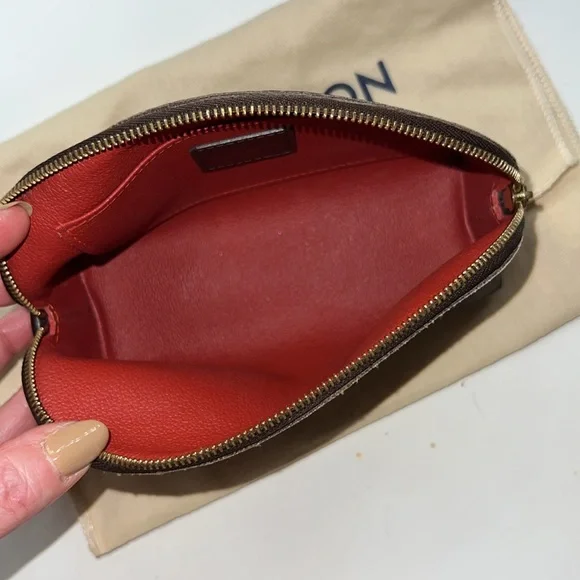 Authentic Louis Vuitton DE Vintage Cosmetic Pouch - Picture 9 of 11